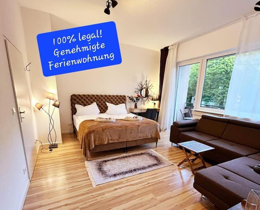 Duplex Apartment Ullstein- 4 Bedrooms, 2 Bathrooms, Living Room, 2 Parking Spaces, Boxspringbeds, Family & Business Apartment! Berlin Bagian luar foto