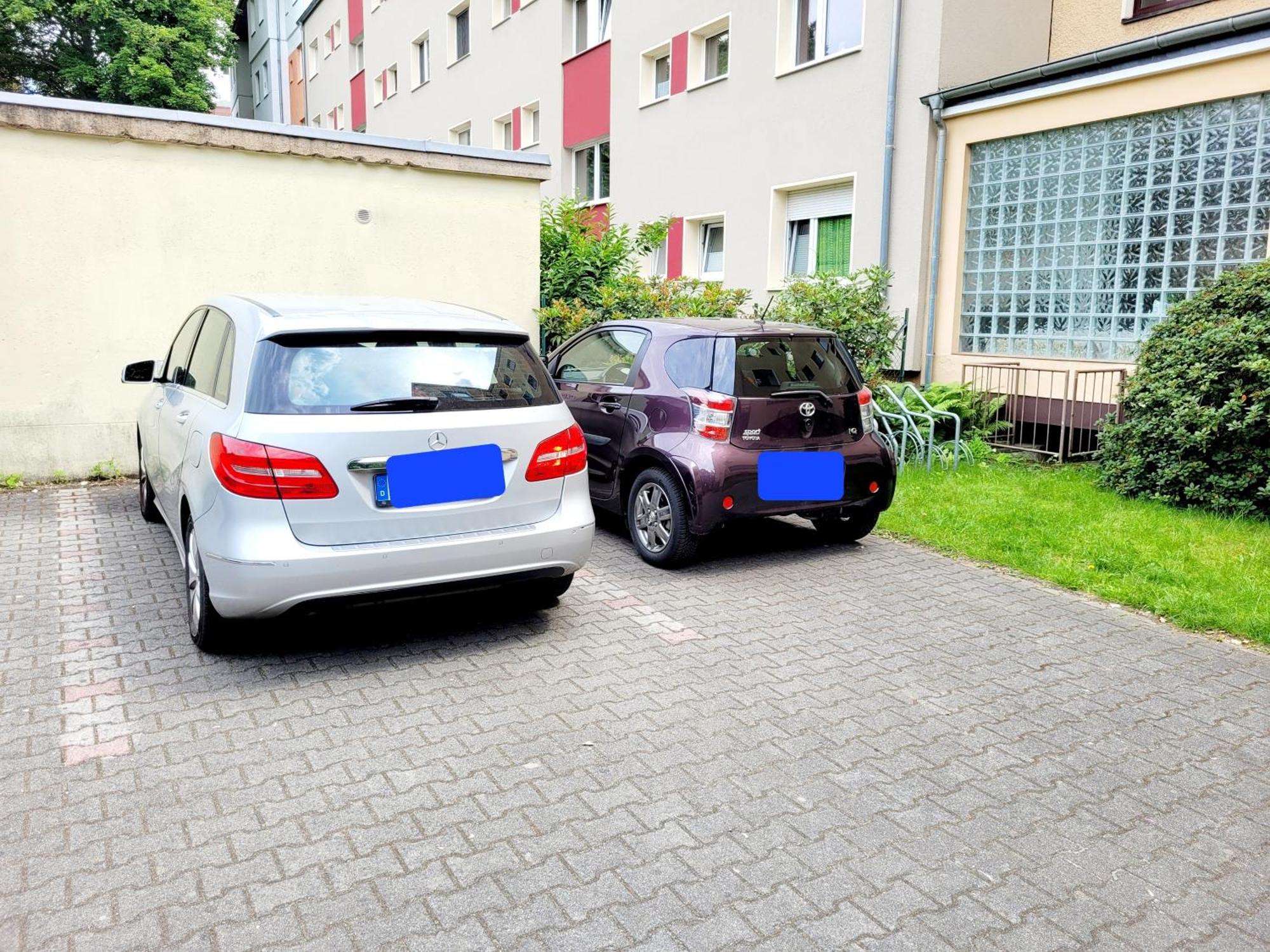 Duplex Apartment Ullstein- 4 Bedrooms, 2 Bathrooms, Living Room, 2 Parking Spaces, Boxspringbeds, Family & Business Apartment! Berlin Bagian luar foto